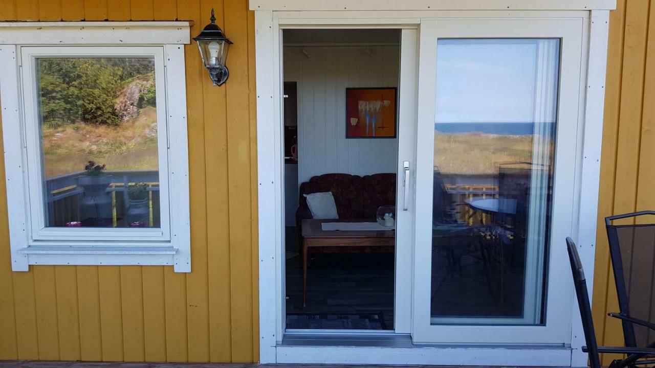 Farmer Apartment Laukvik Exterior photo